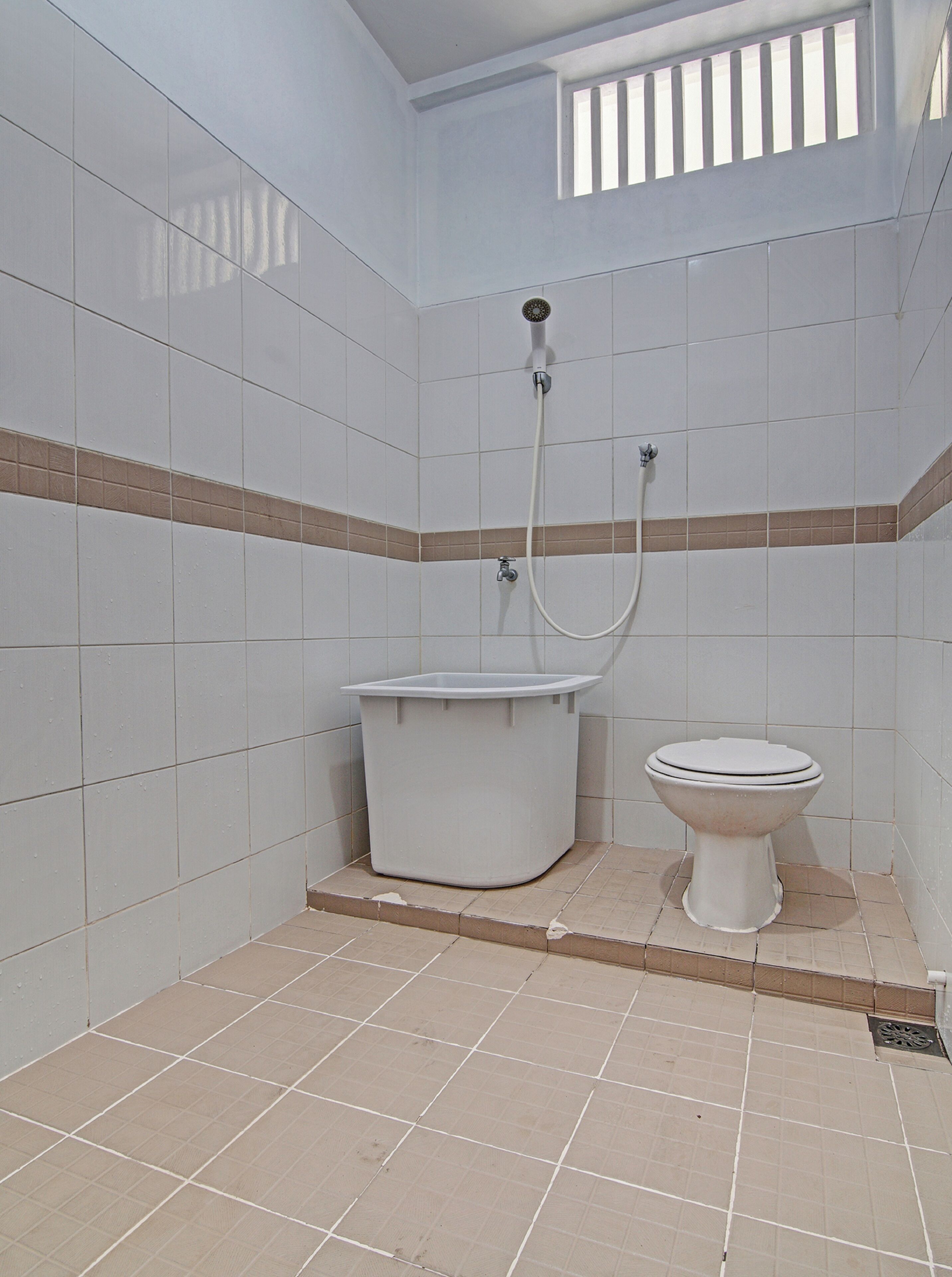 SPOT ON Pondok Anggrek Syariah