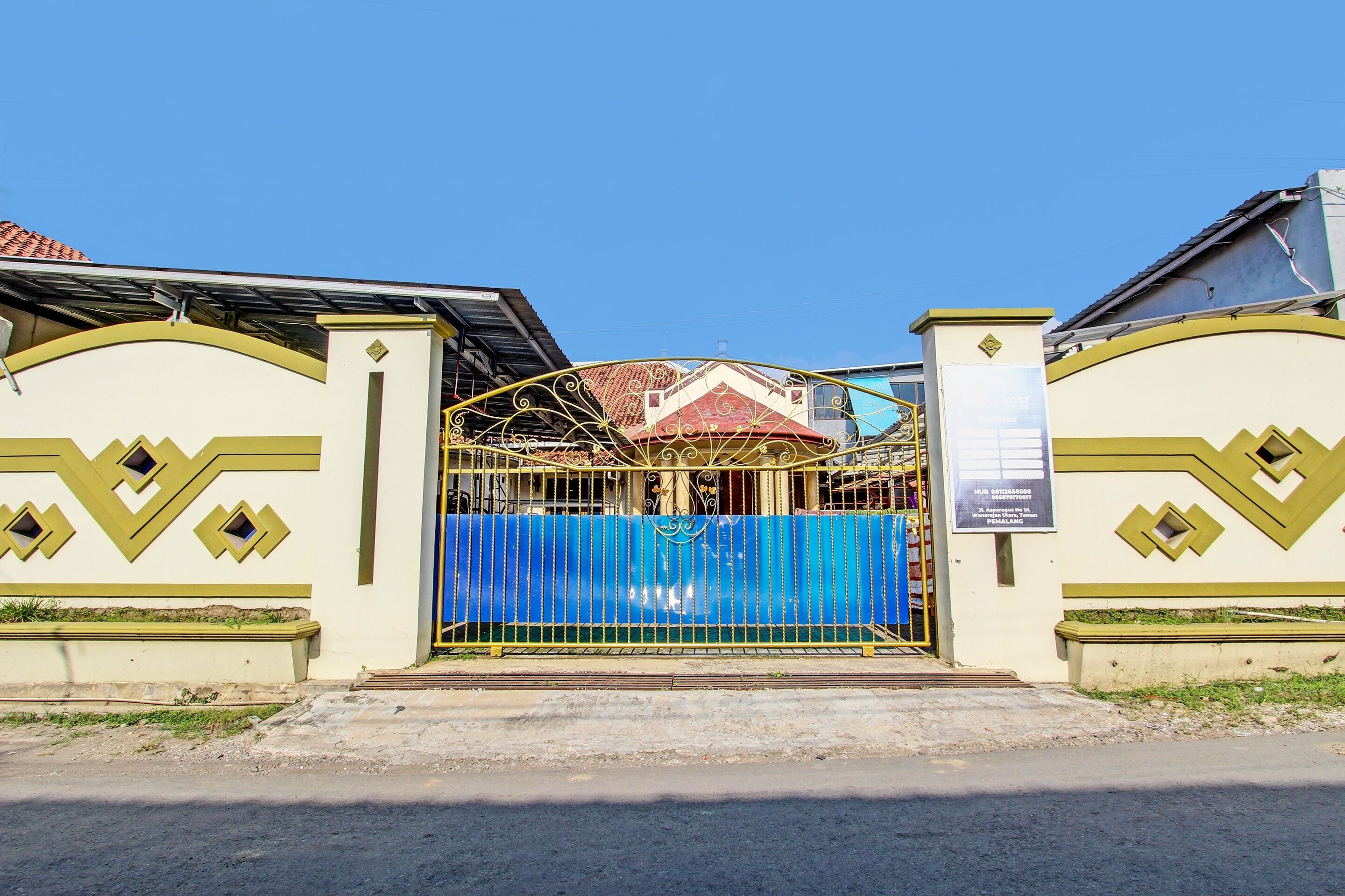SPOT ON 92424 Wulan Homestay Syariah