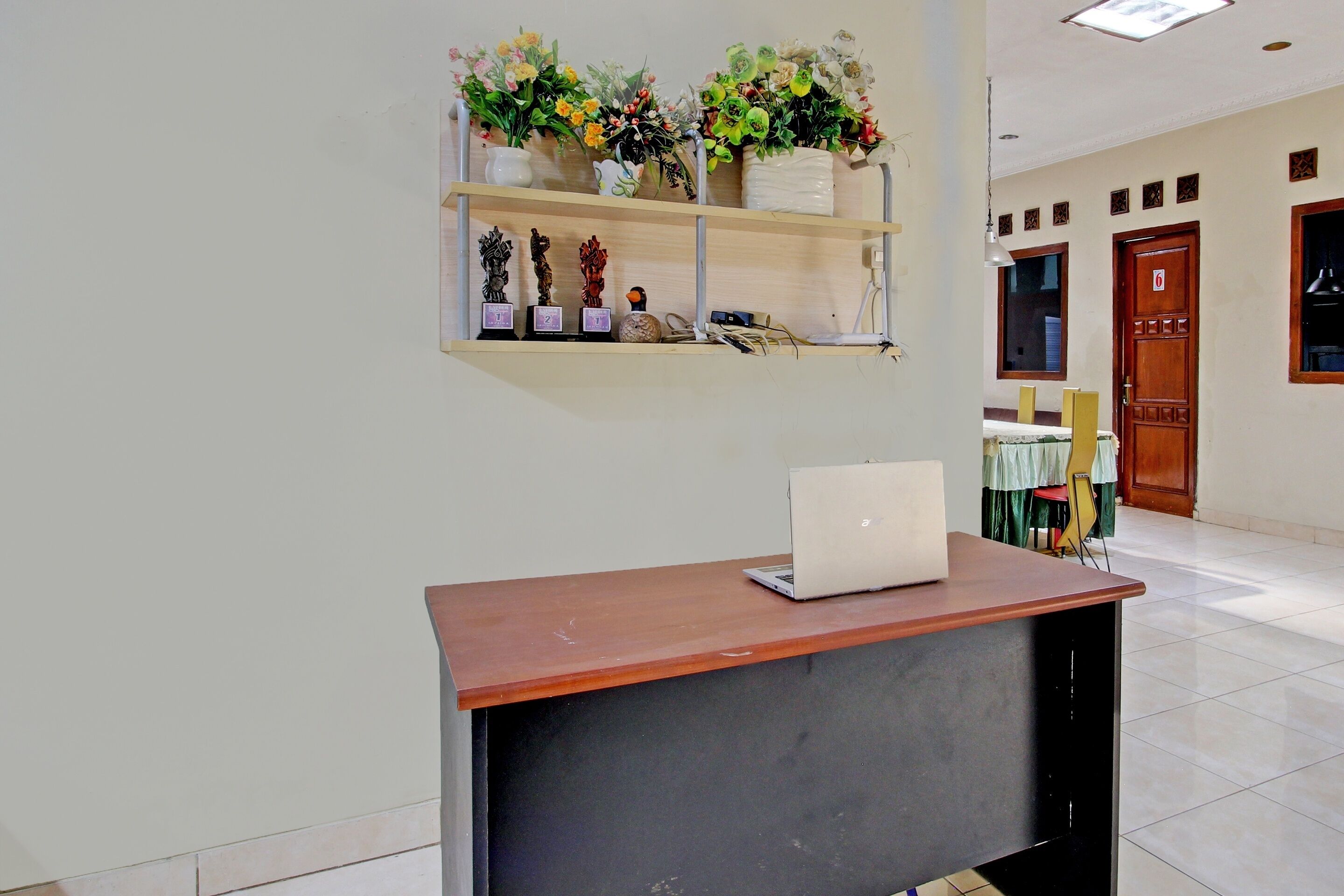 SPOT ON 92424 Wulan Homestay Syariah