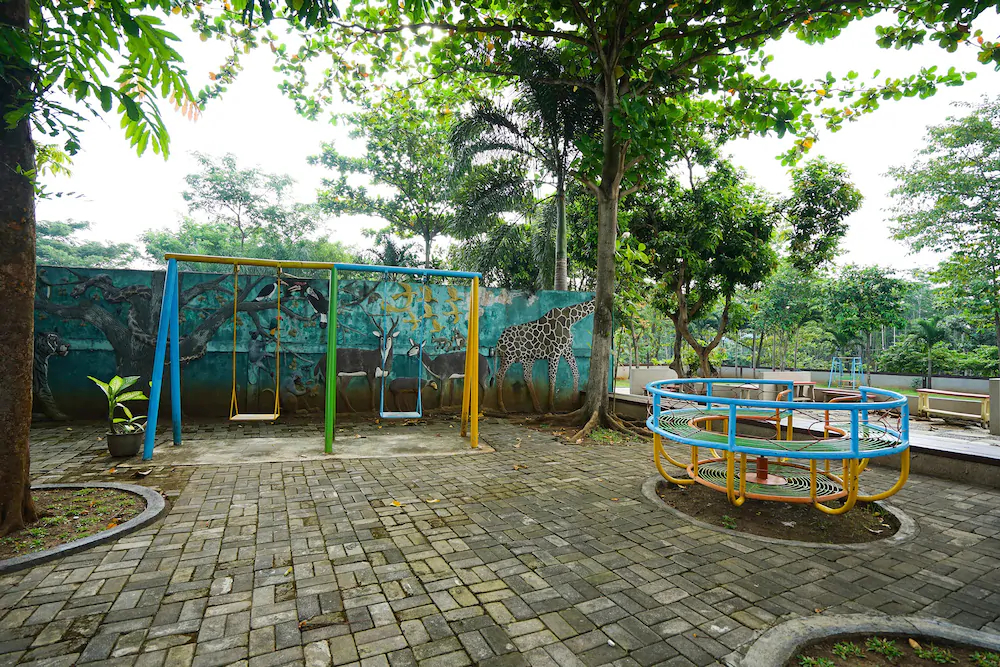 Kampoeng Kita Hotel by OYO Rooms