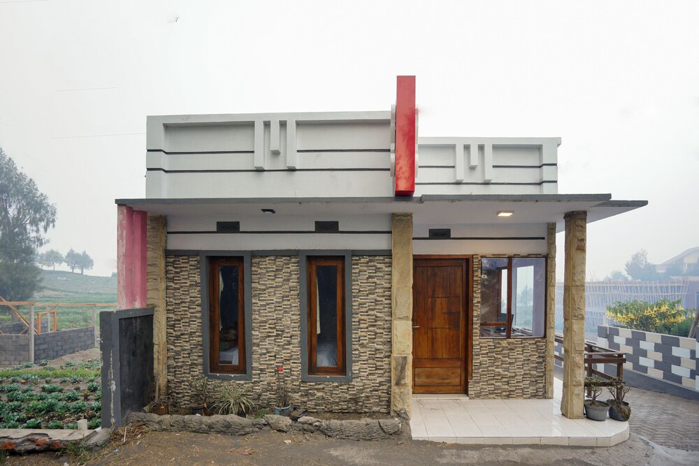 Pieter Homestay Bromo by OYO Rooms