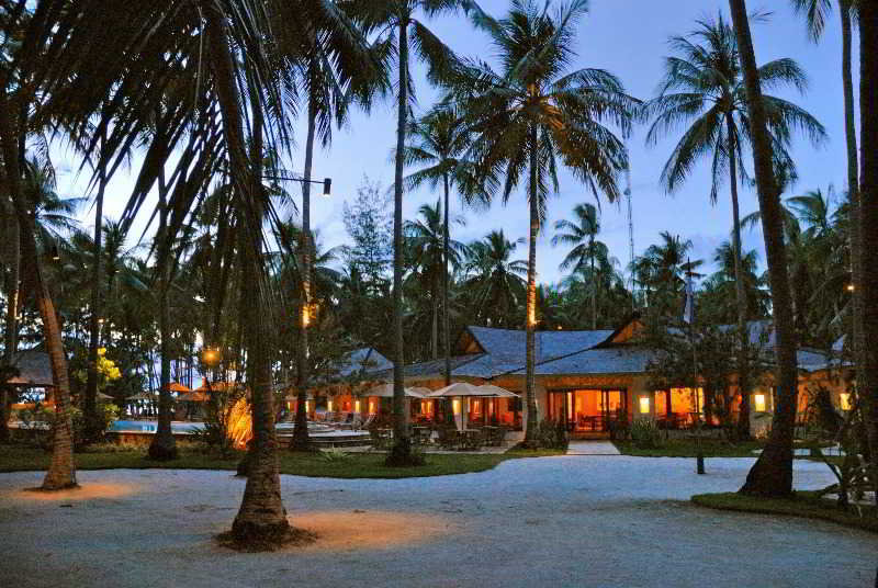 Kura Kura Resort