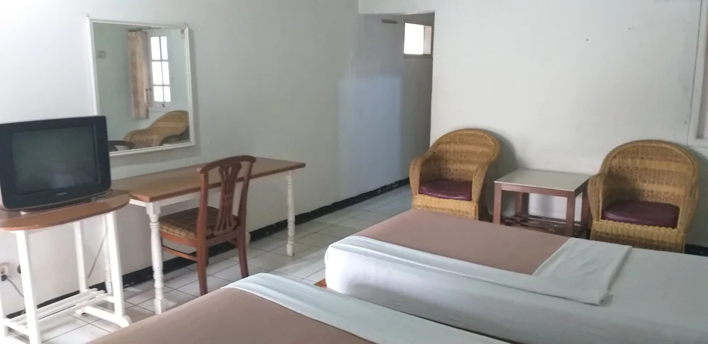 Intan Hotel Purwakarta