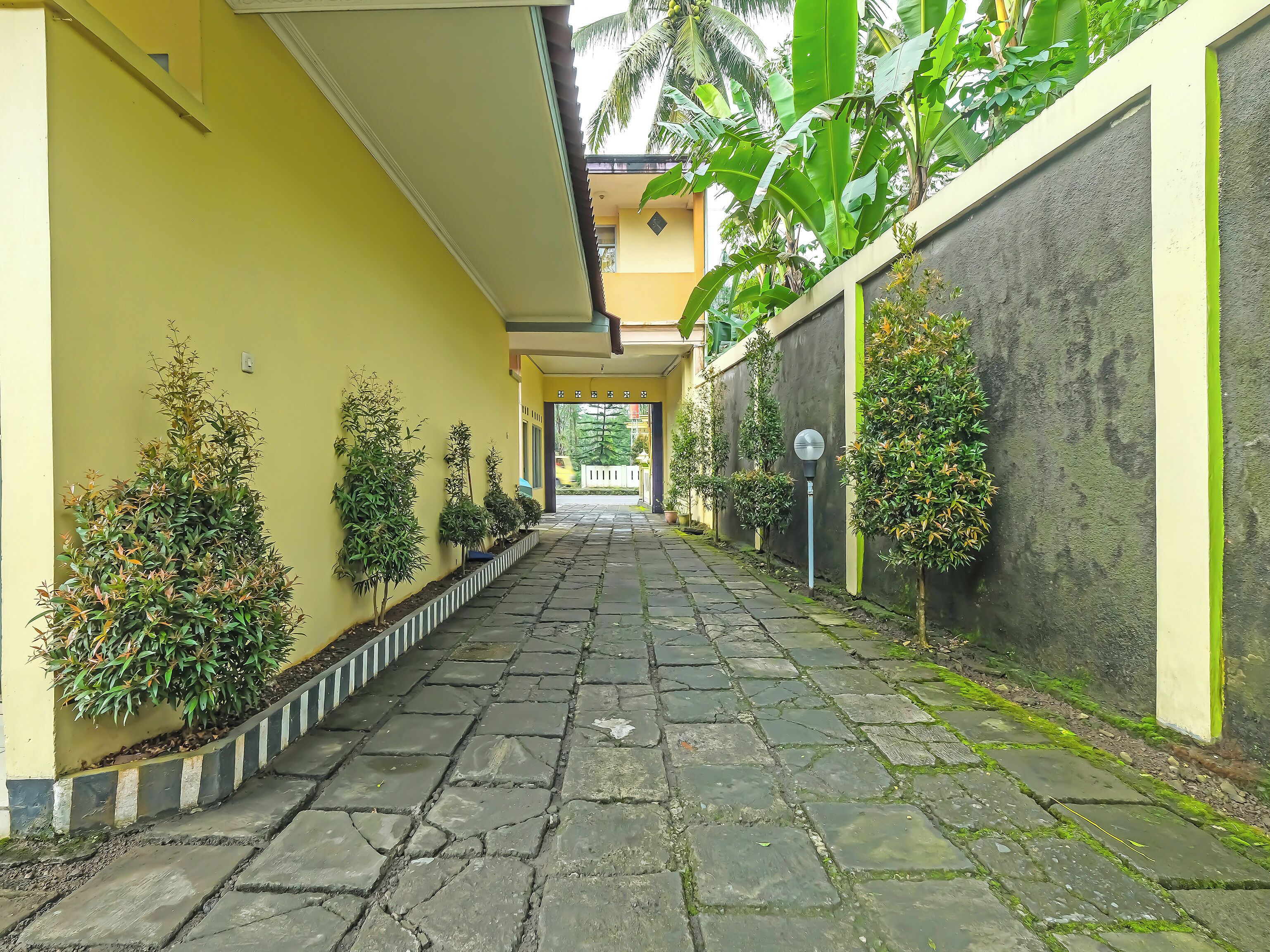 Hotel Kirana By OYO