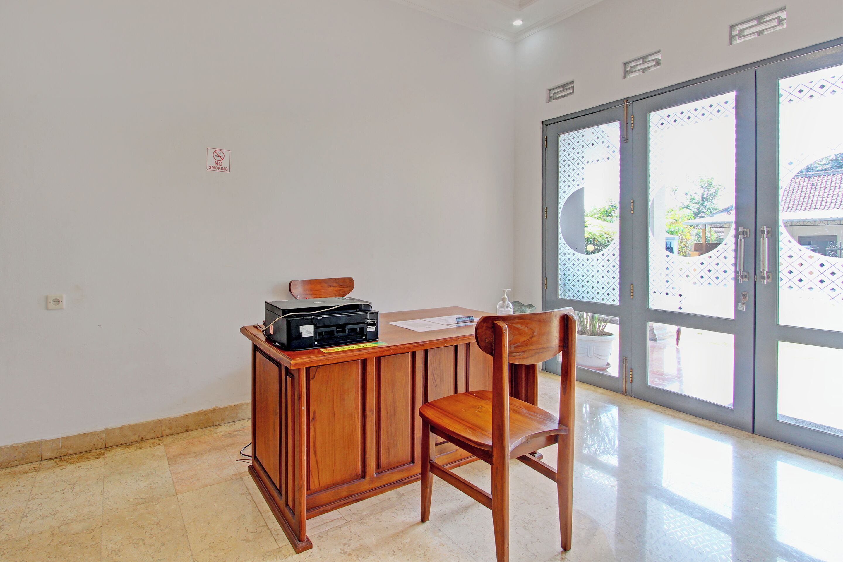 Lanaya Guesthouse by OYO