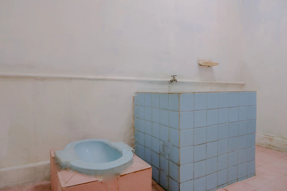 Hotel Raya by OYO Rooms