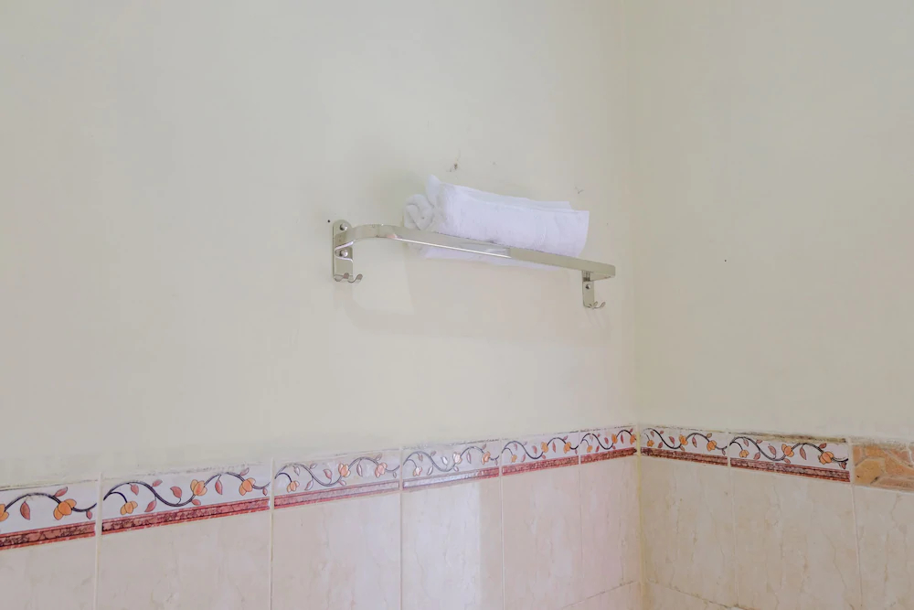 Tanggulasi Resto & Residence by OYO Rooms