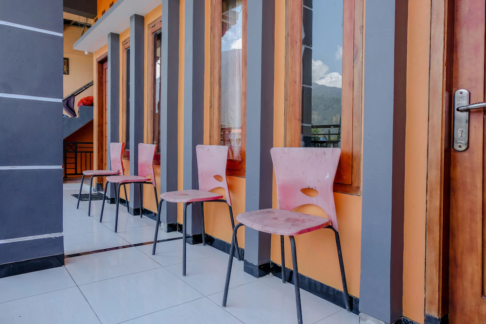 Tanggulasi Resto & Residence by OYO Rooms