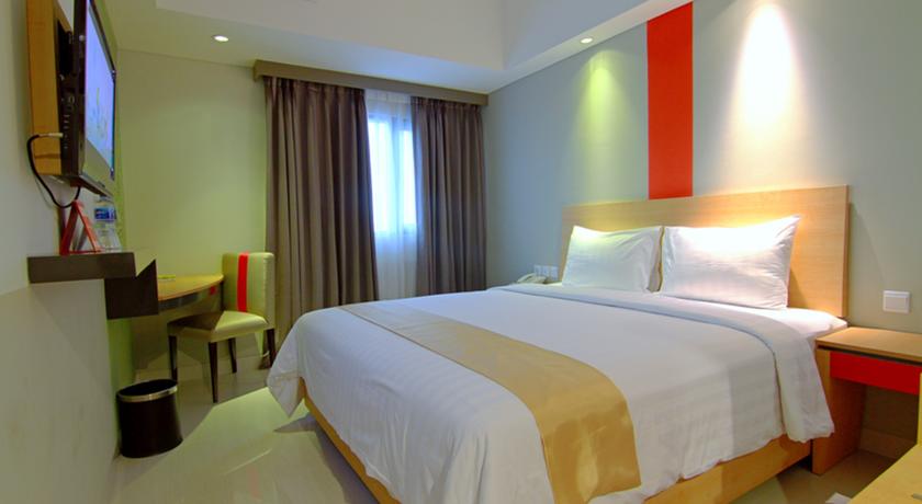 @HOM Simpang Lima Semarang by Horison