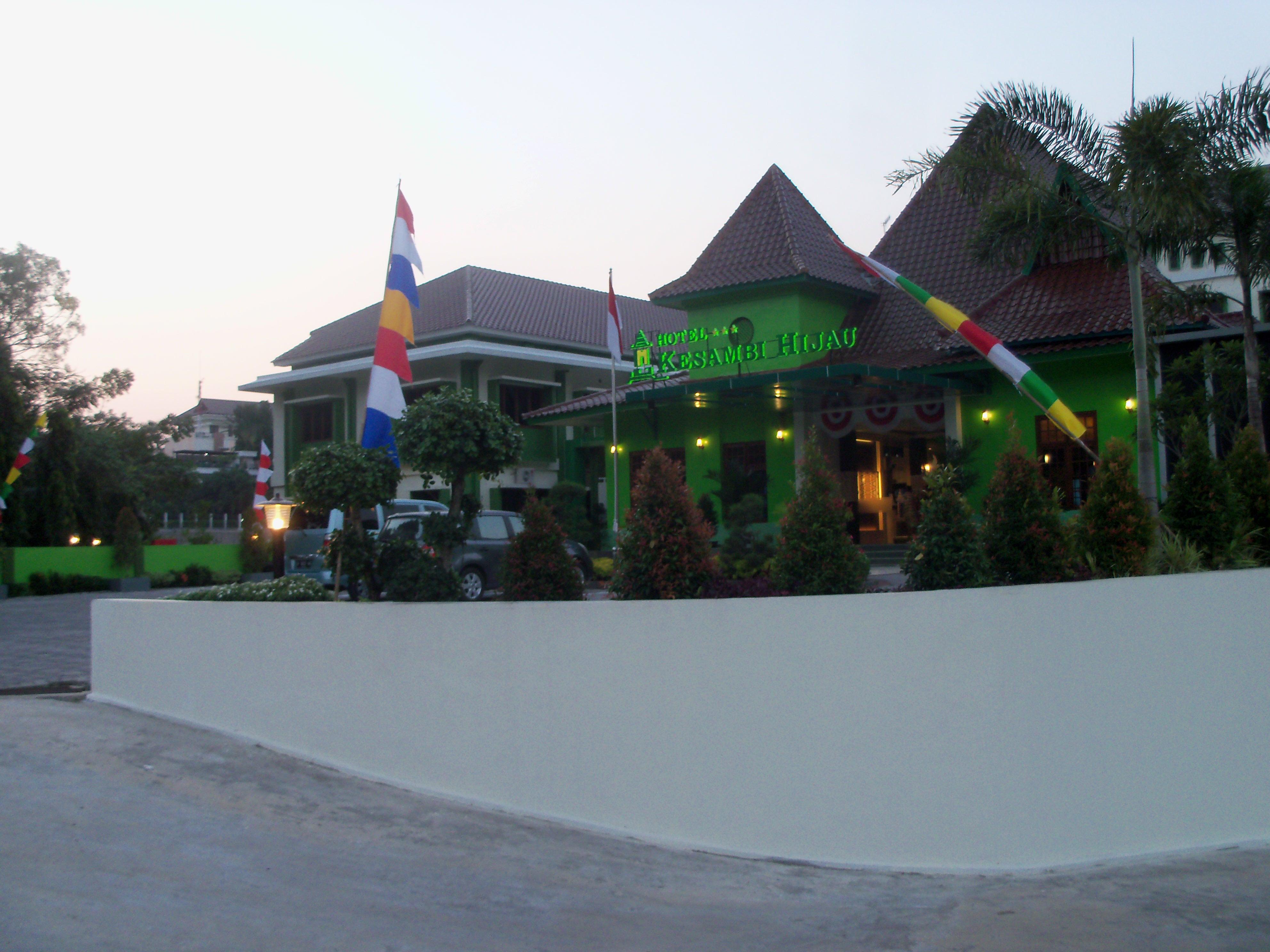 Hotel Kesambi Hijau