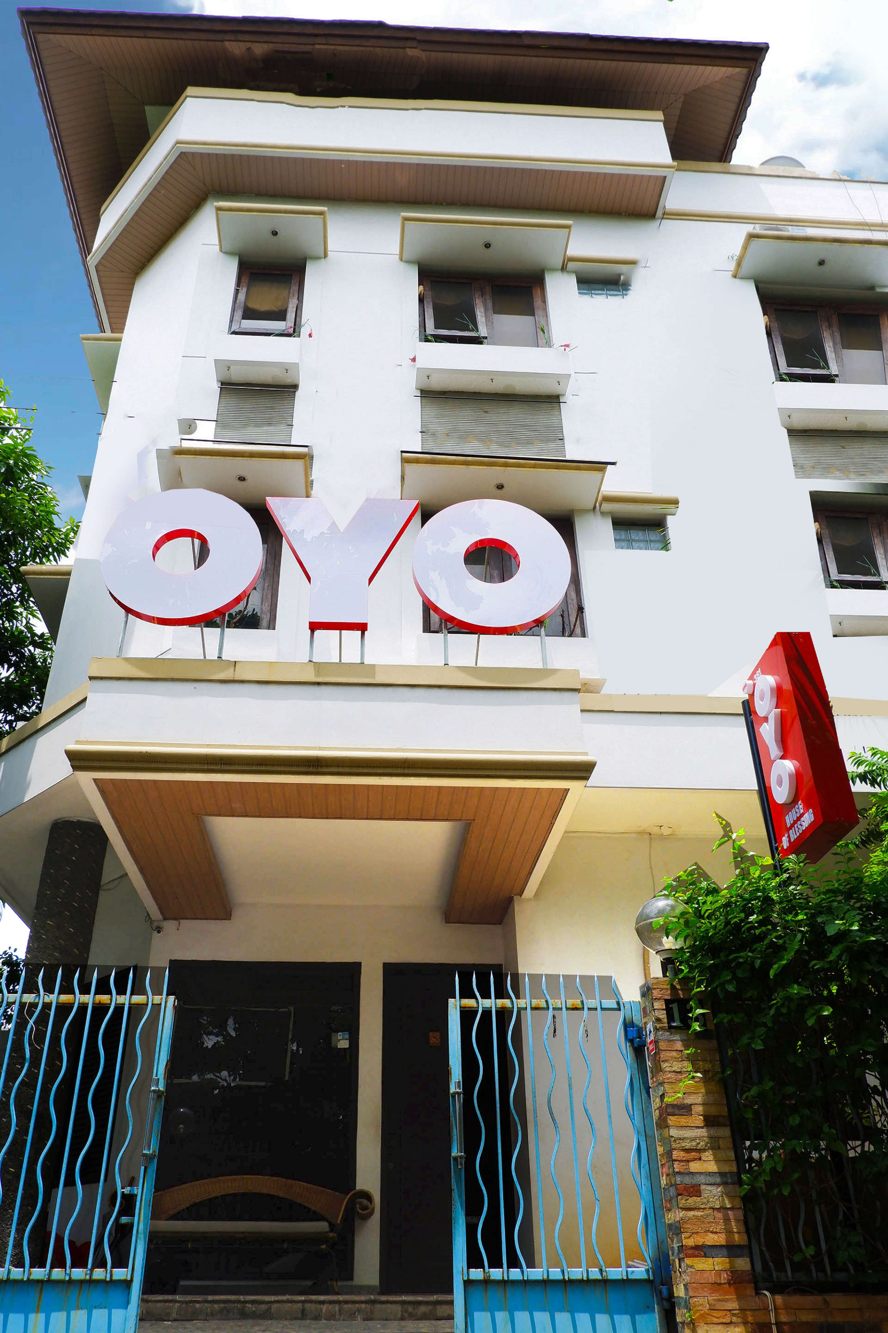 House of Blessing by OYO Rooms