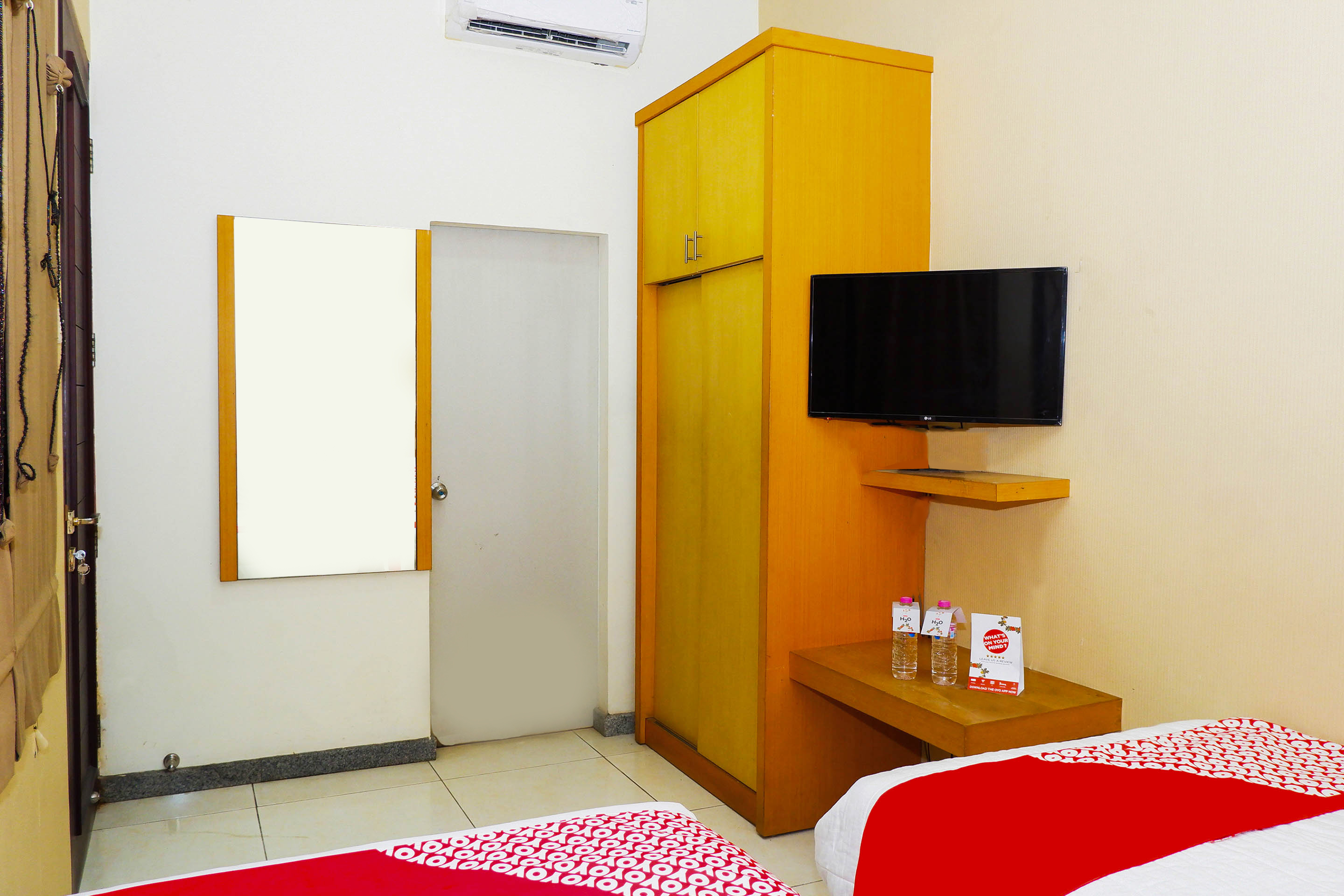 House of Blessing by OYO Rooms