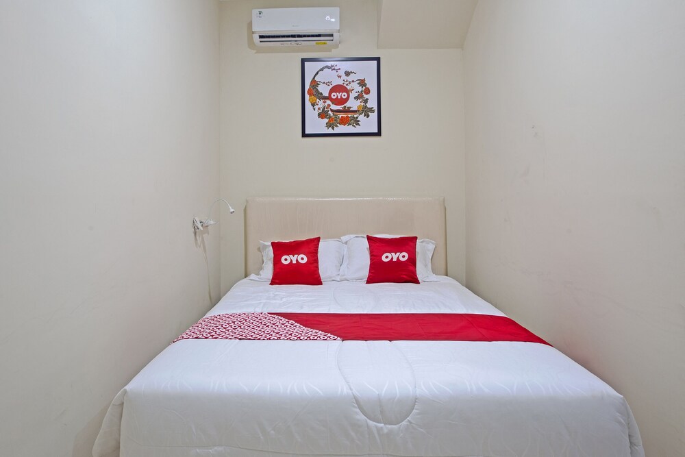 Innjoy Transm Banyumanik by OYO Rooms