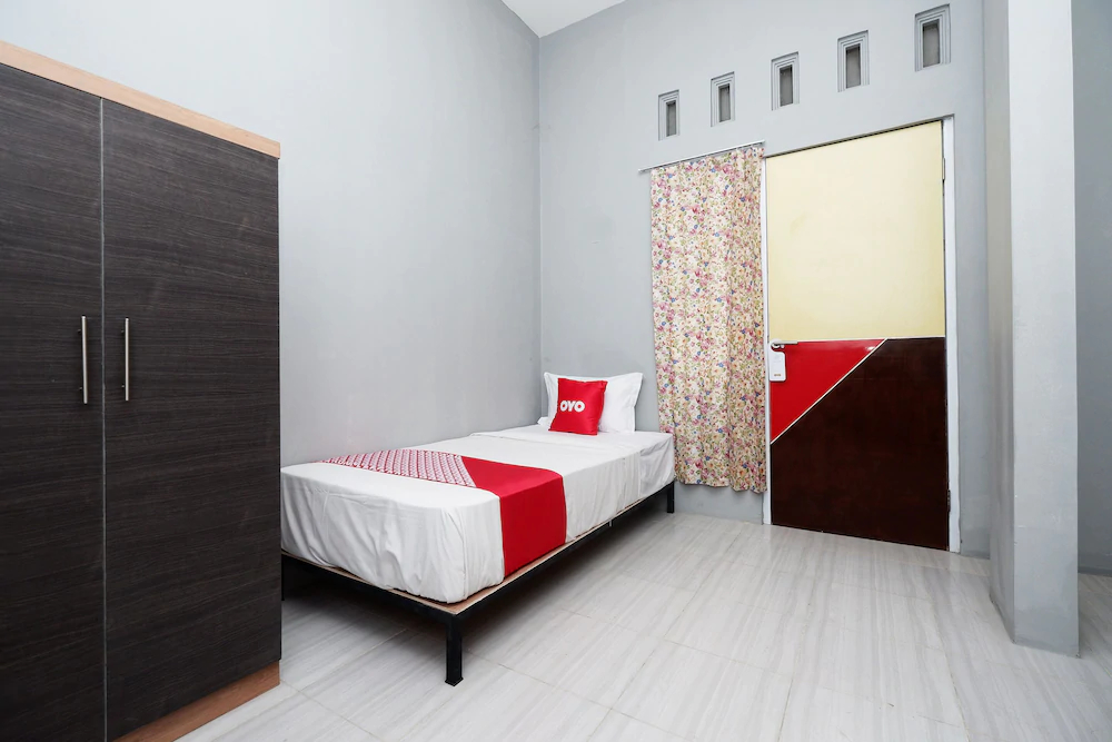 Kars Inn Semarang by OYO Rooms