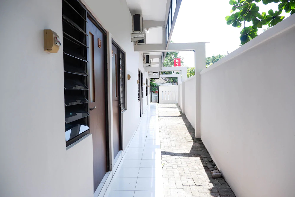 Kost Harmoni by RedDoorz