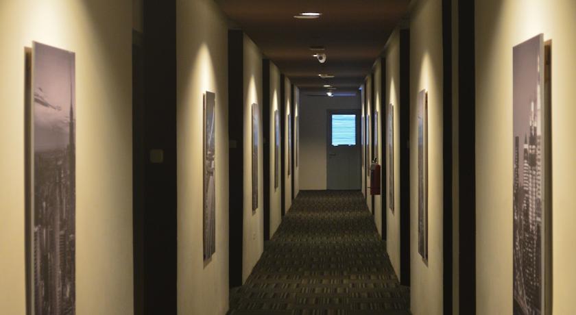 Hotel NEO Candi Semarang