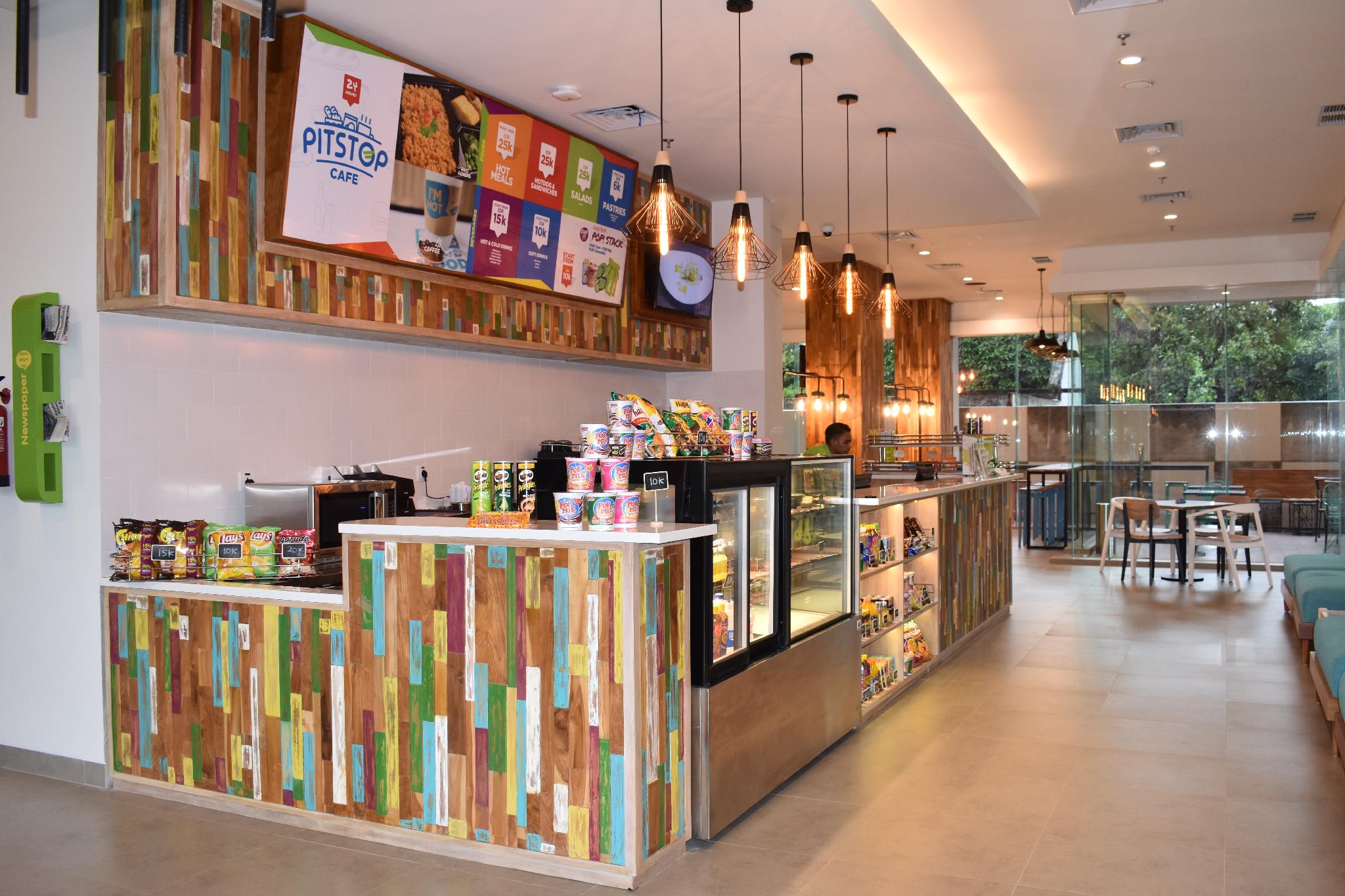 Pop Hotel Pemuda Semarang