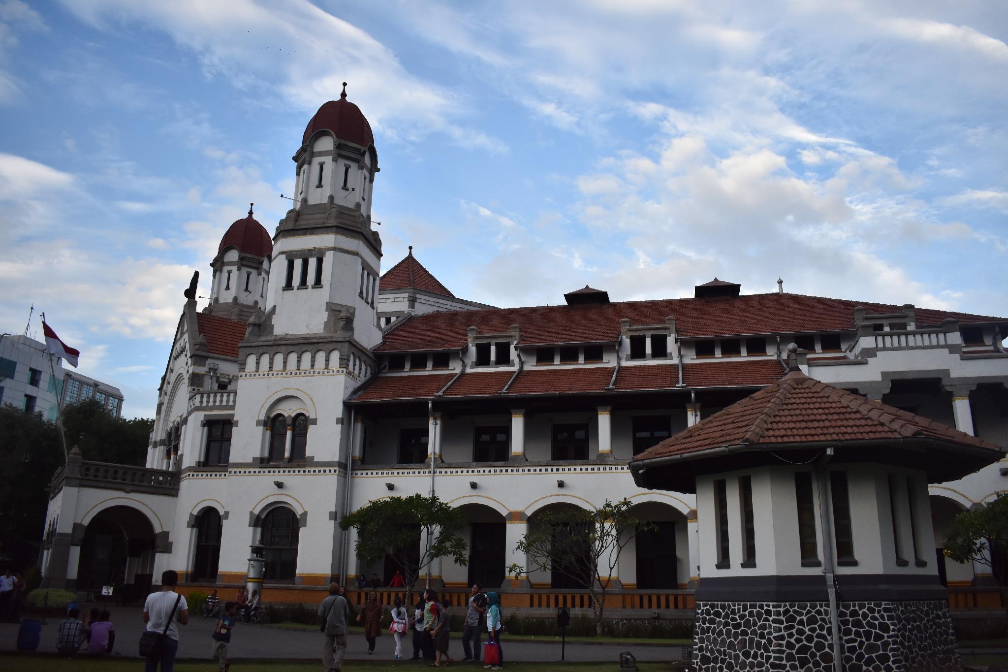 Pop Hotel Pemuda Semarang