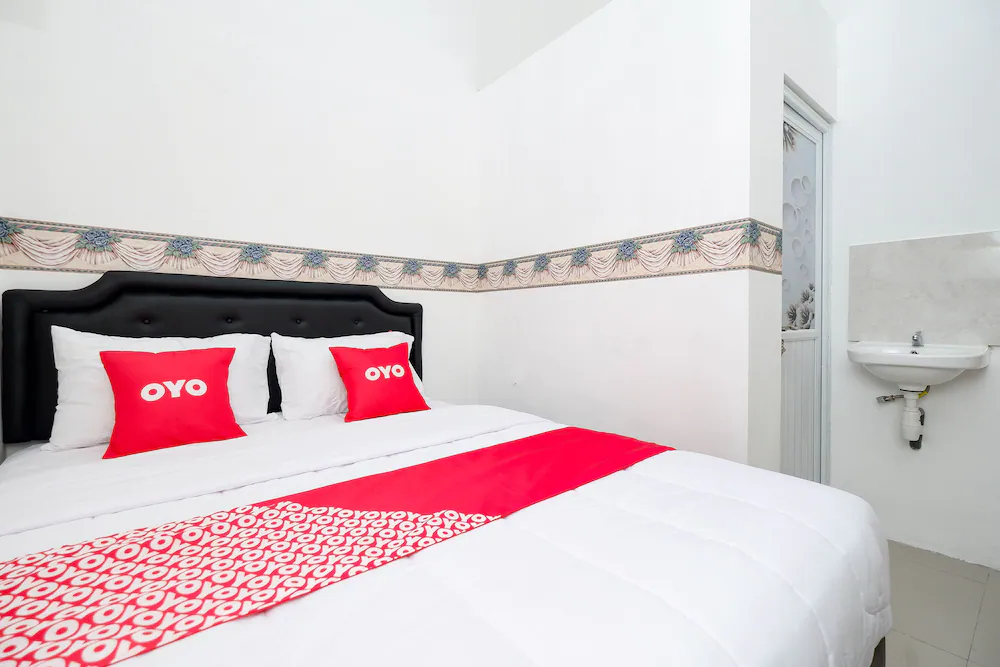 Puspa Residence by OYO Rooms