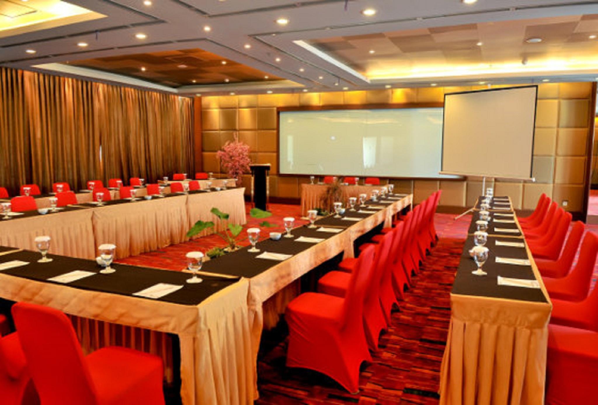 Quest Hotel Simpang Lima - Semarang