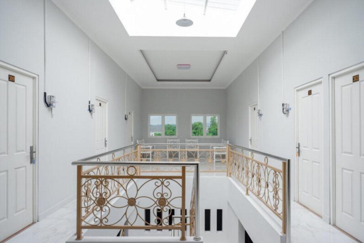 RedDoorz @ City Park Medoho Semarang