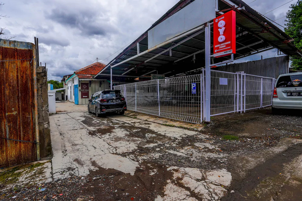 Safara Guesthouse Syariah by OYO Rooms