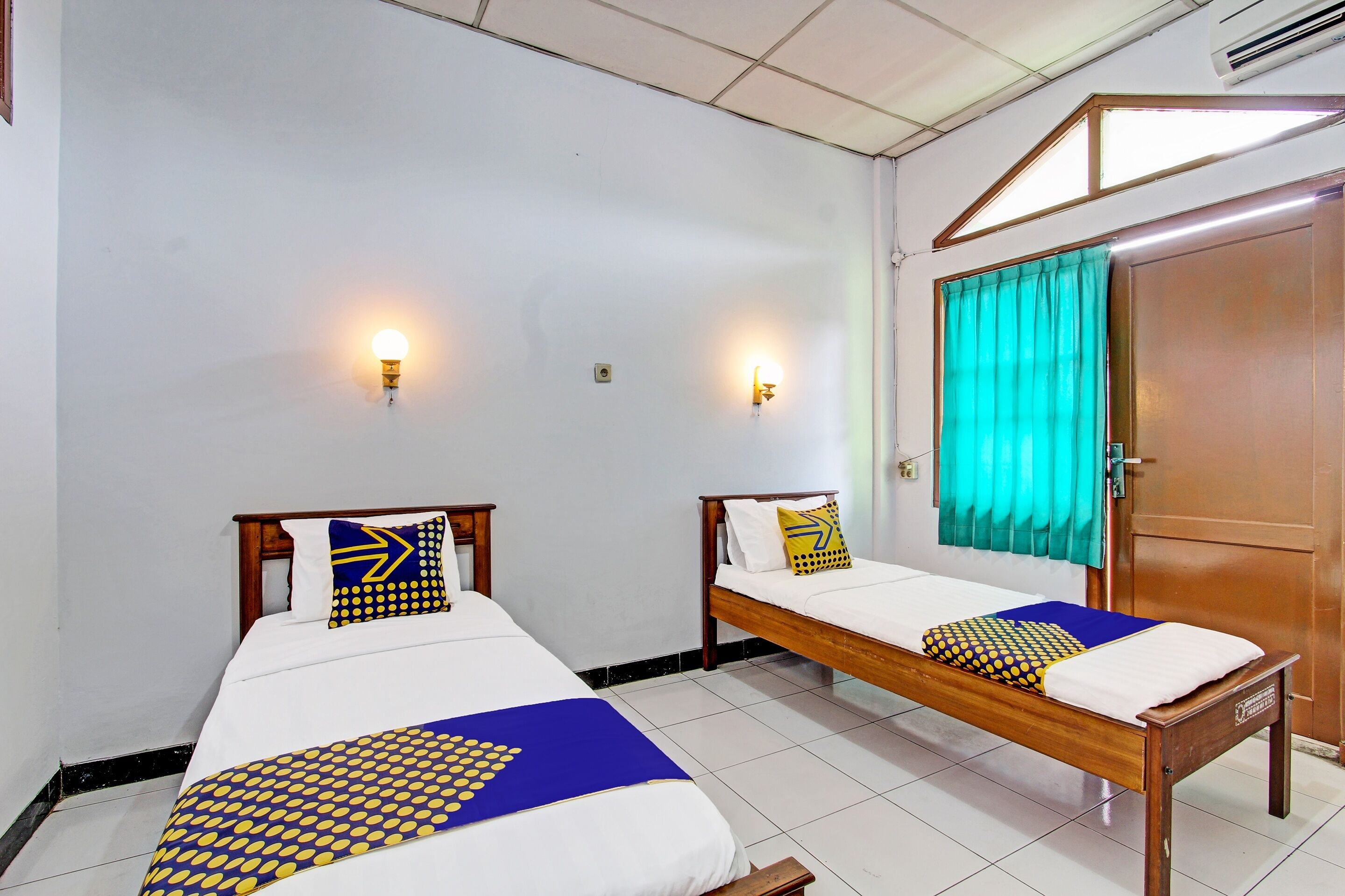 Spot On 91471 Syariah Wisma Uin Walisong