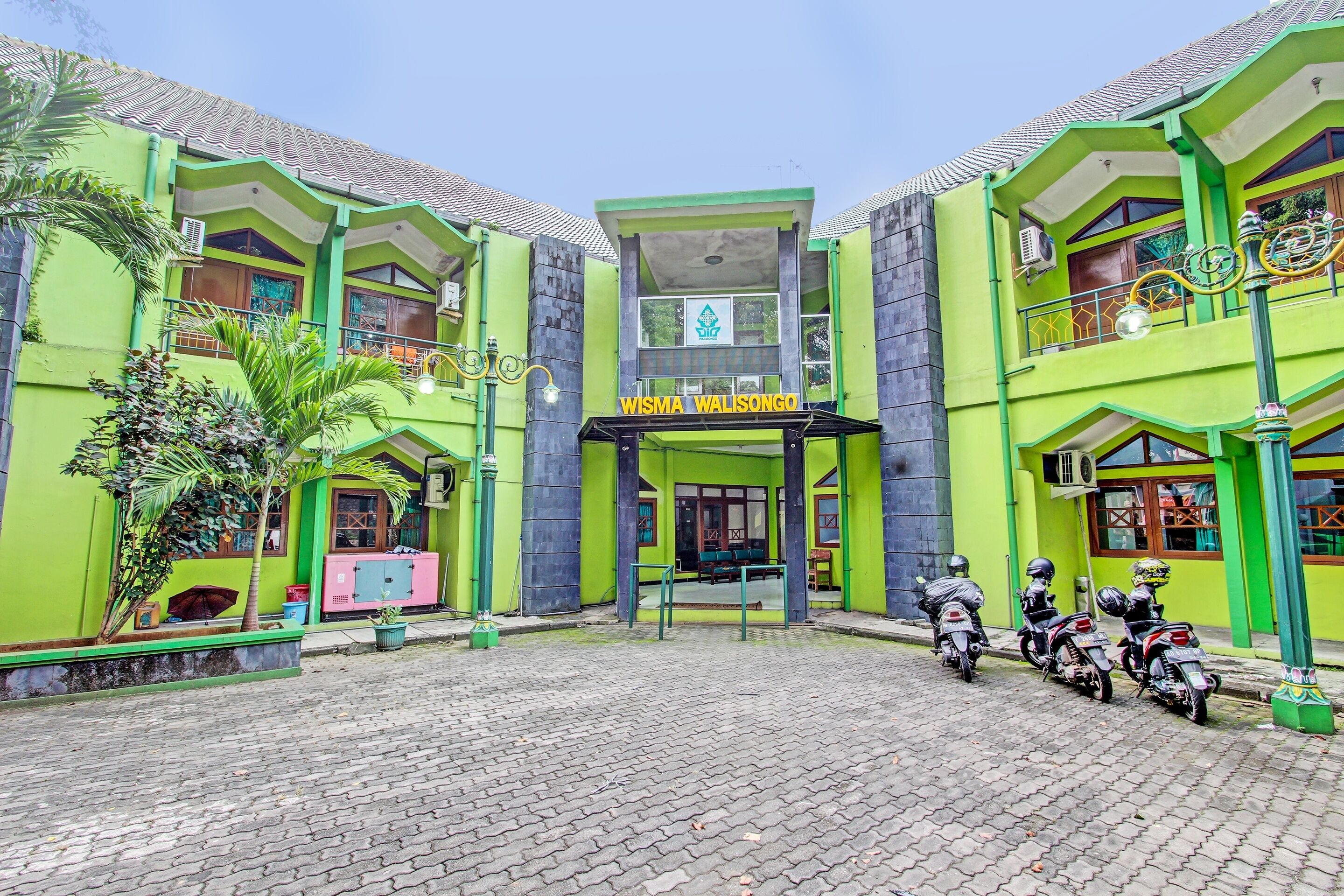 Spot On 91471 Syariah Wisma Uin Walisong