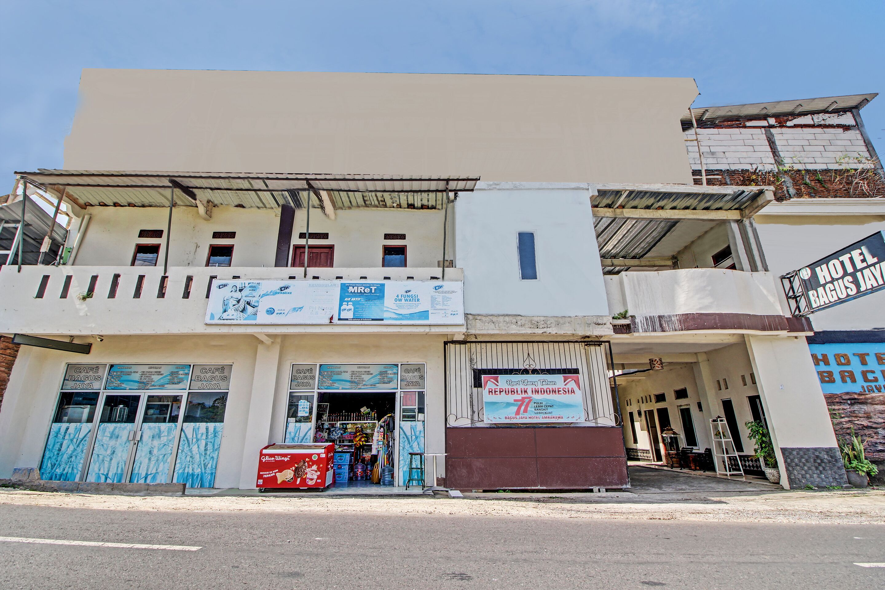 Spot On 92732 Bagus Jaya Hotel