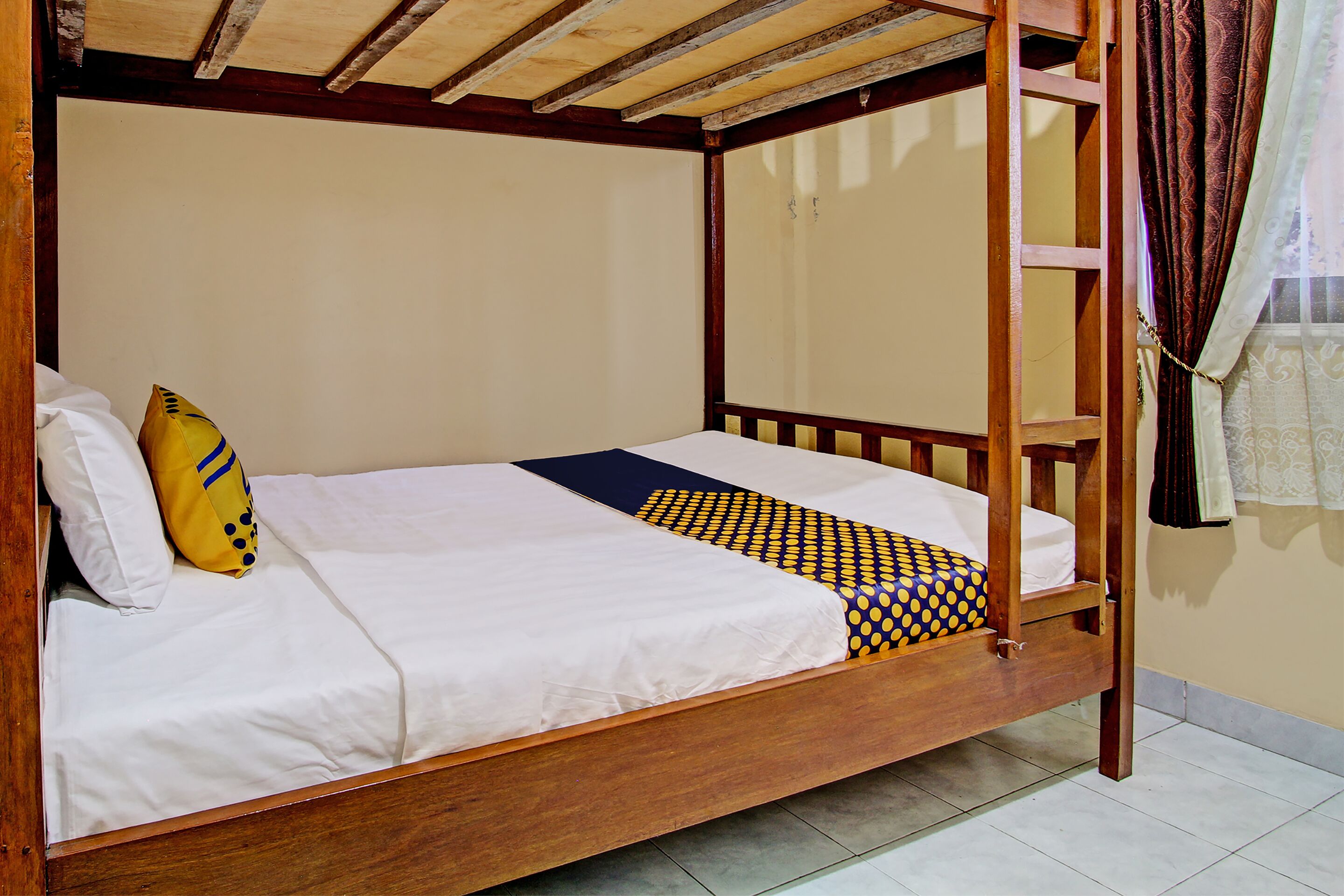 Spot On 92760 Global Media Homestay