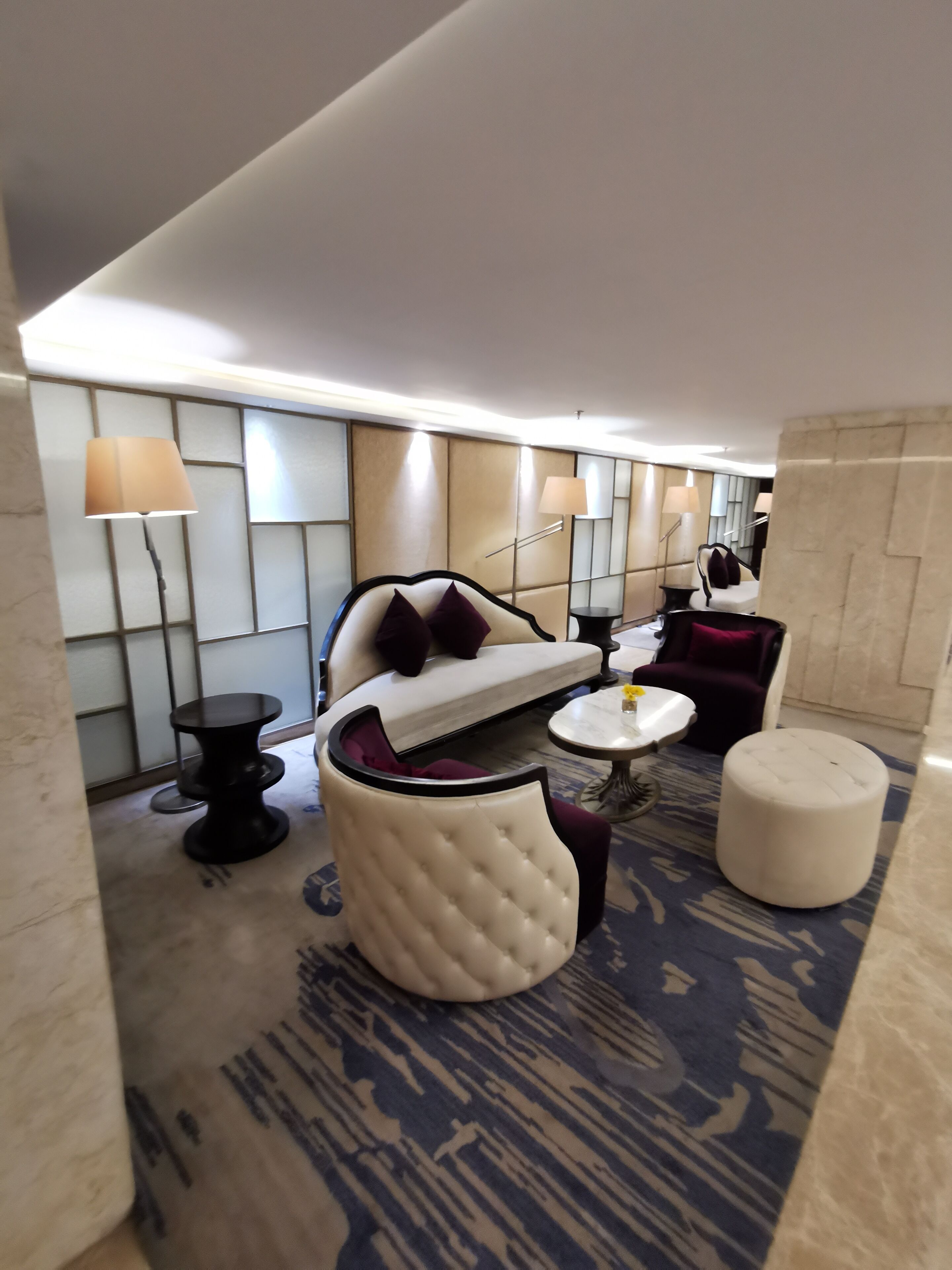 Warhol Residence at Louis Kienne Semarang Simpang Lima