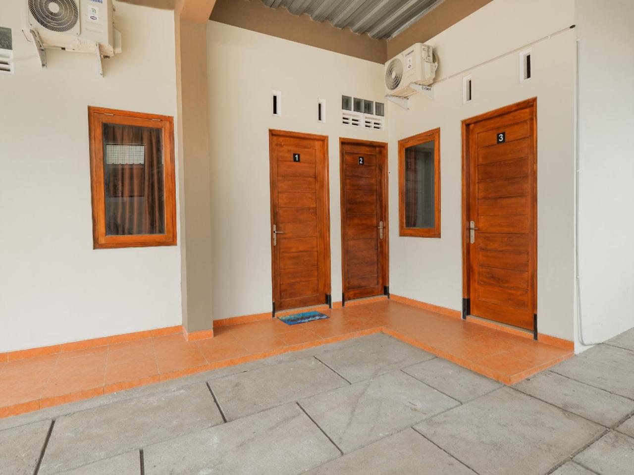 Annafi Apartel by OYO Rooms