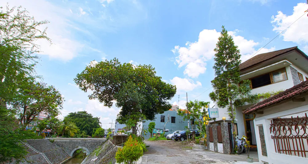 Bedjo Homestay by ZEN Rooms