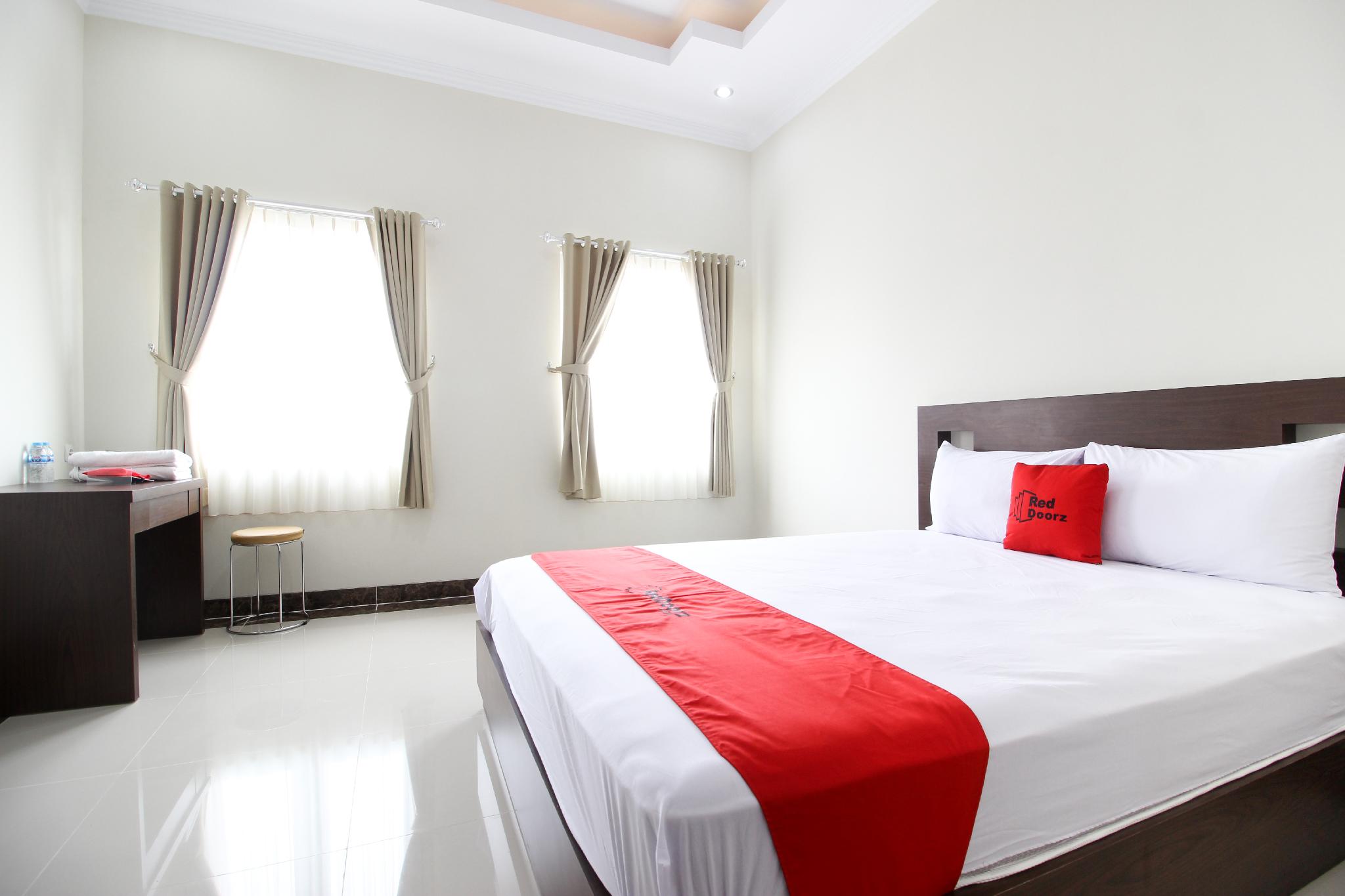 Urbanview Hotel Syariah Casa Azmya Yogyakarta by RedDoorz