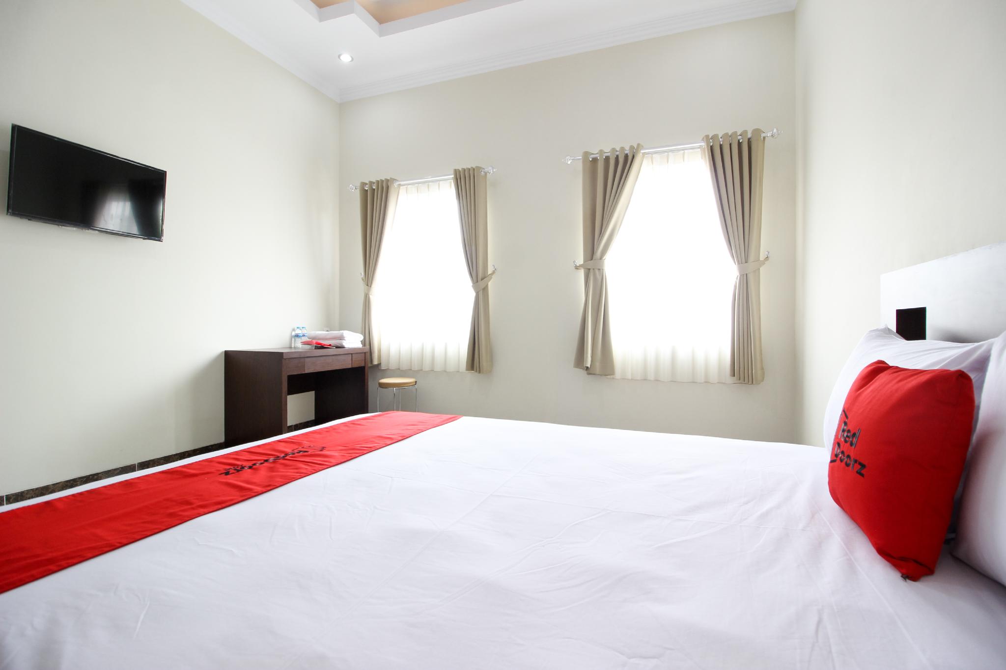 Urbanview Hotel Syariah Casa Azmya Yogyakarta by RedDoorz