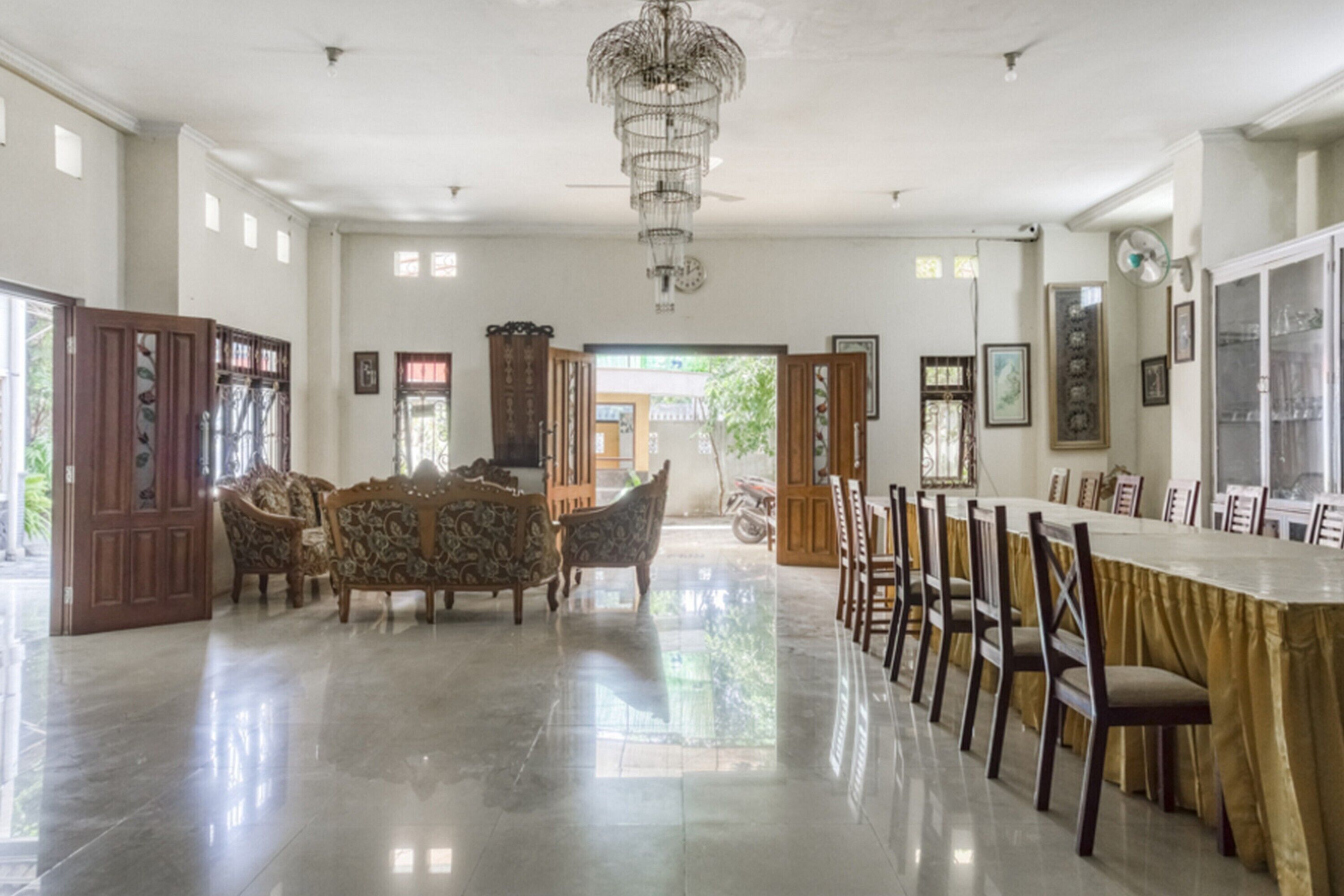 Reddoorz Syariah @ Raya Tajem Maguwo