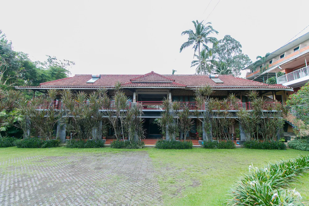 Hotel Rafflesia by OYO Rooms