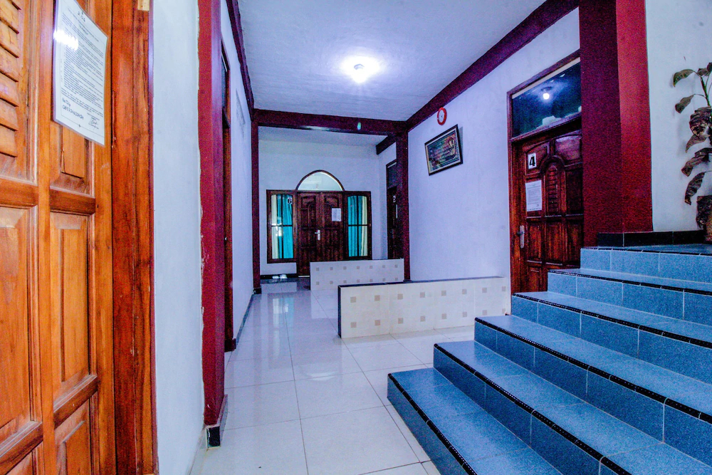 Nurmega Jaya by OYO Rooms