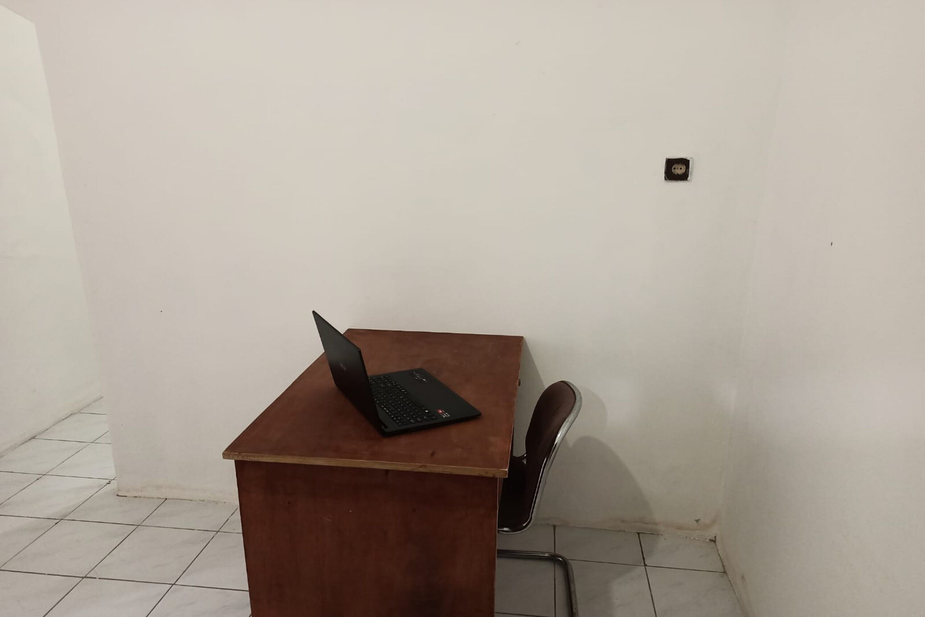 Spot On 93385 Penginapan Hj Lilis 2 Syariah