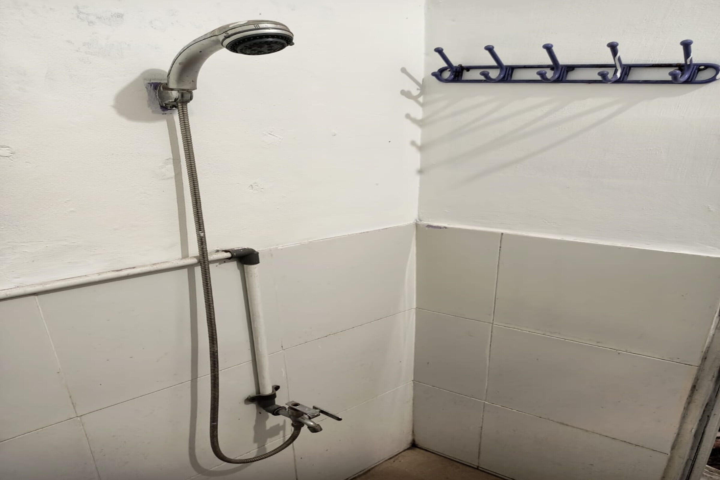 Spot On 93385 Penginapan Hj Lilis 2 Syariah