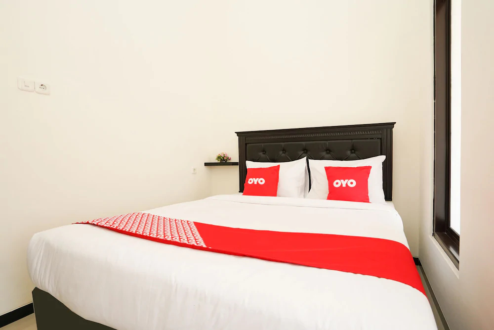 Anie Residence by OYO Rooms