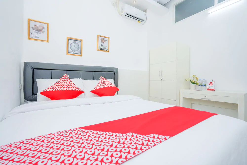 Central City Family Residence by OYO Rooms