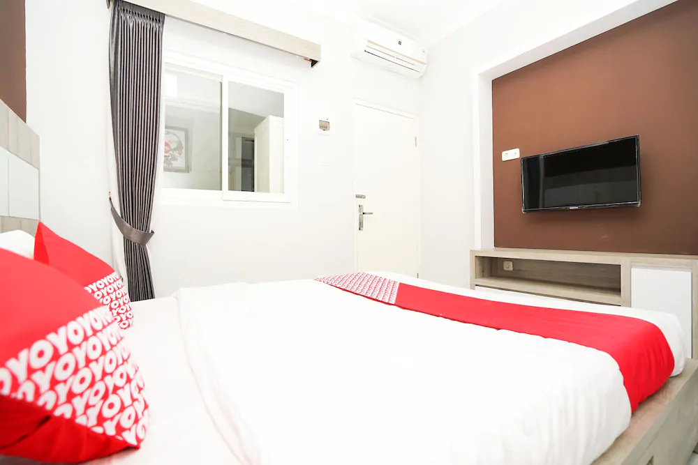 Cipunegara Residence By OYO Rooms