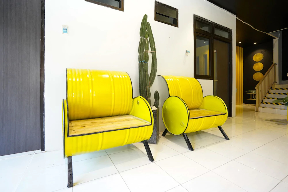 Claudya Residence by OYO Rooms