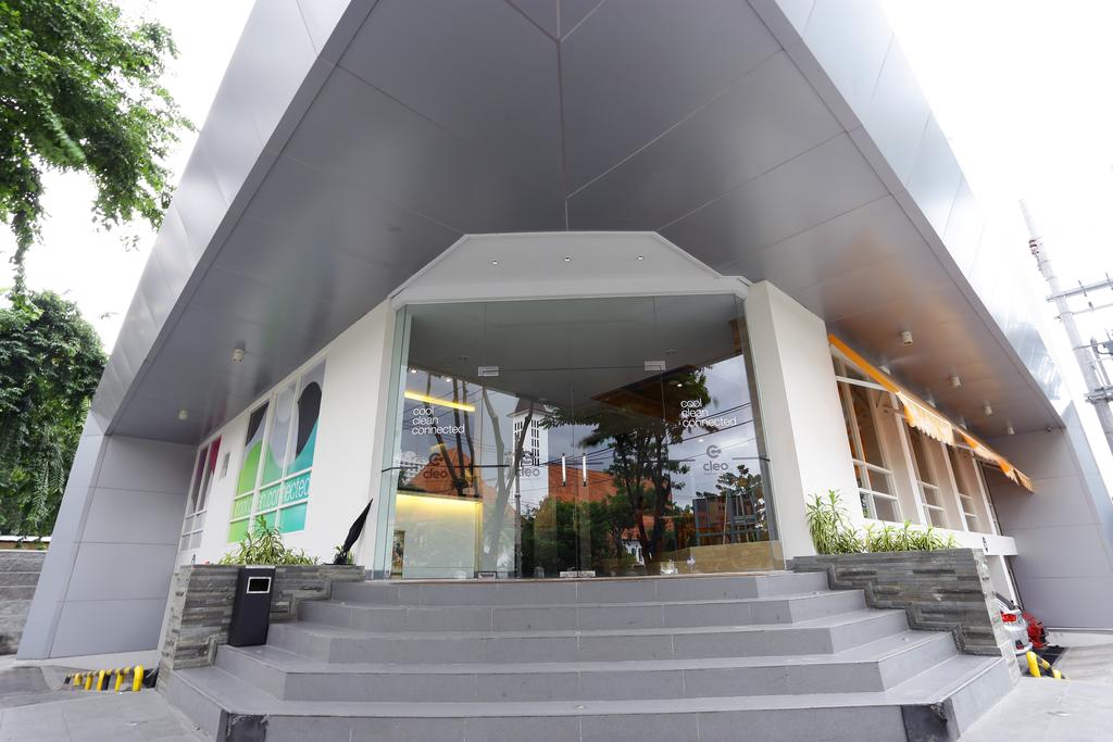 Cleo Walikota Surabaya