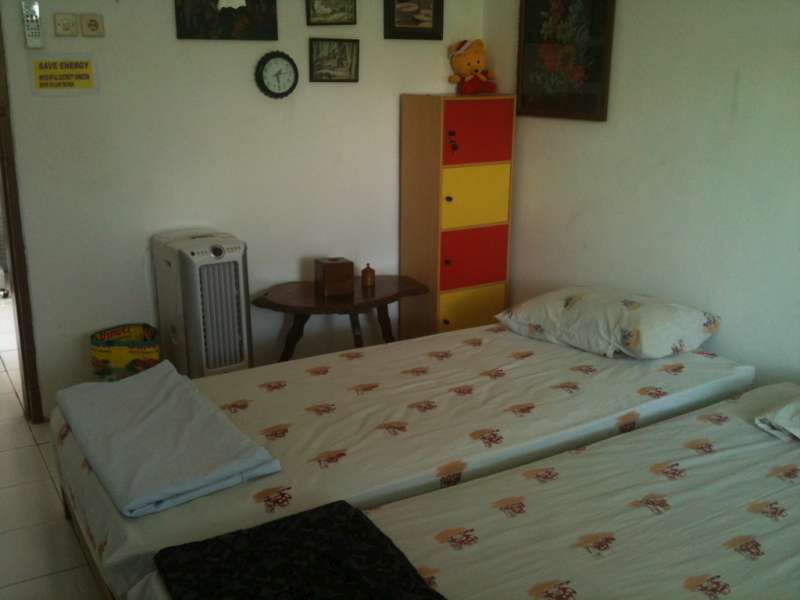 Da Rifi Hostel Surabaya