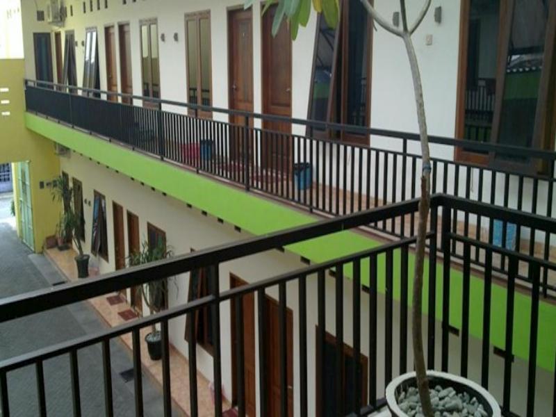 Graha Chantiq Surabaya Homestay
