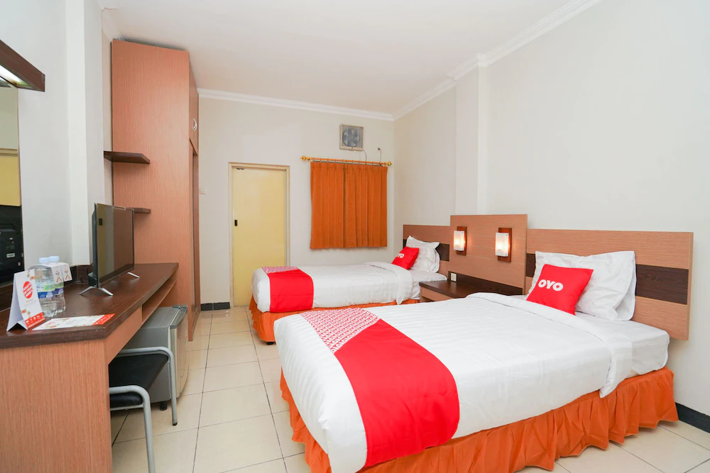 Graha Marina by OYO Rooms