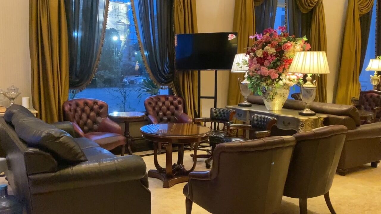 Grand Empire Palace Hotel