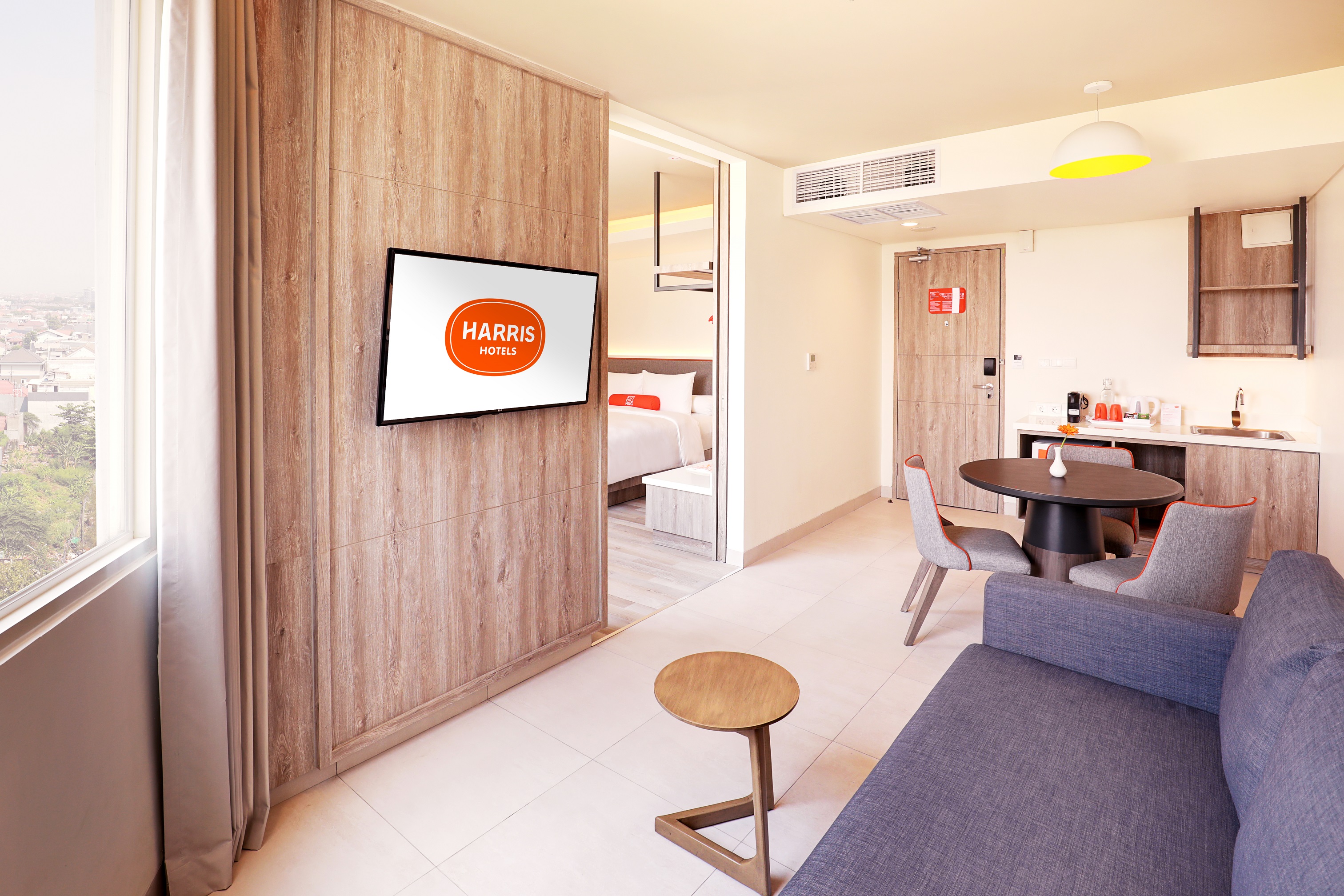 Harris Hotel & Conventions Roundabout Satellite Surabaya